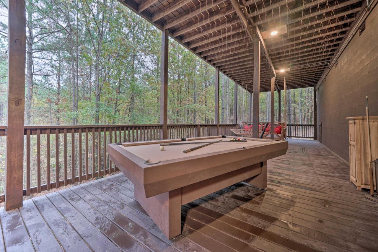 Broken Bow Cabin Deck With Hot Tub And Pool Table! エクステリア 写真