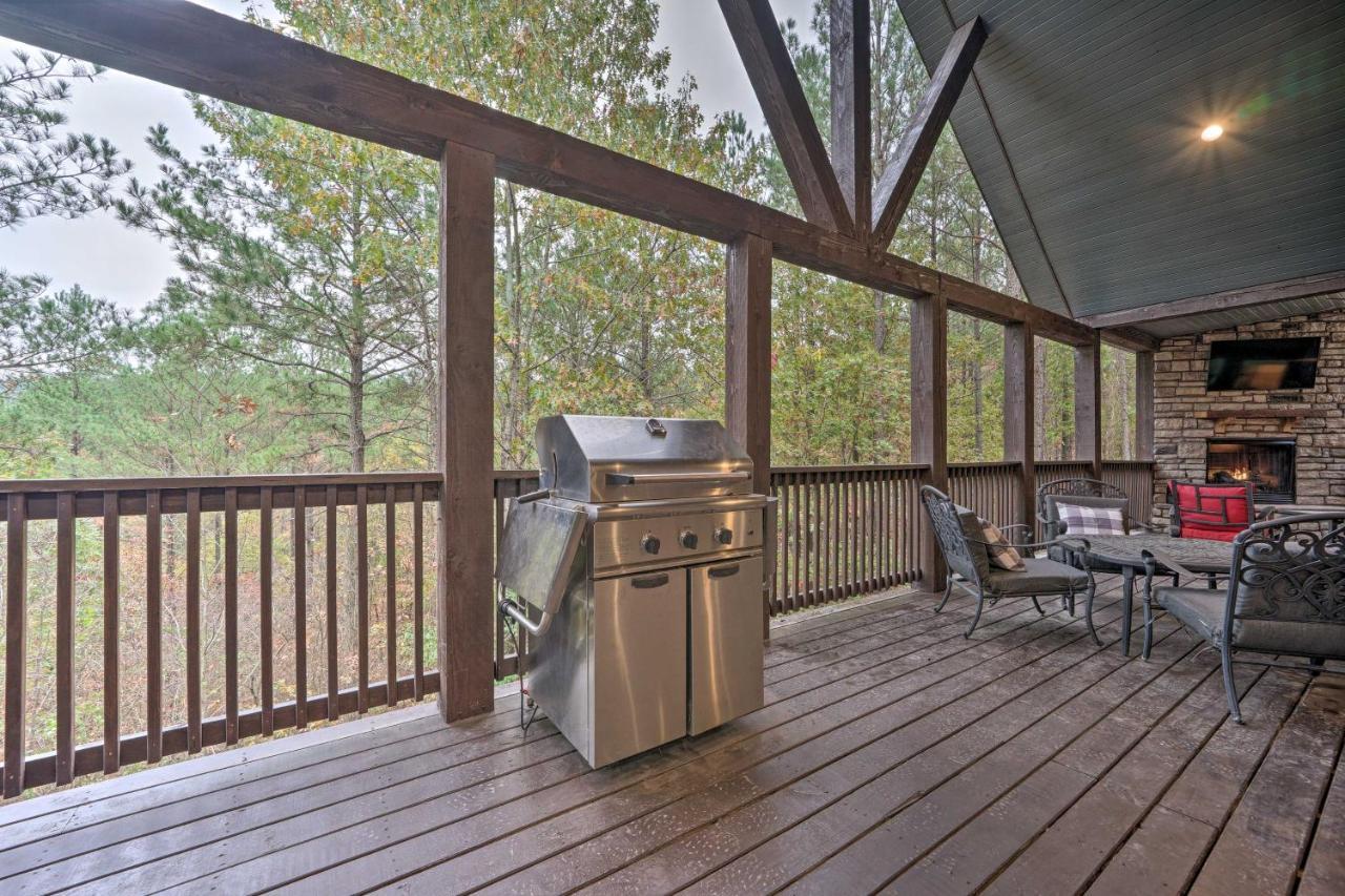 Broken Bow Cabin Deck With Hot Tub And Pool Table! エクステリア 写真